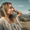 Inna — Kundalini Yoga